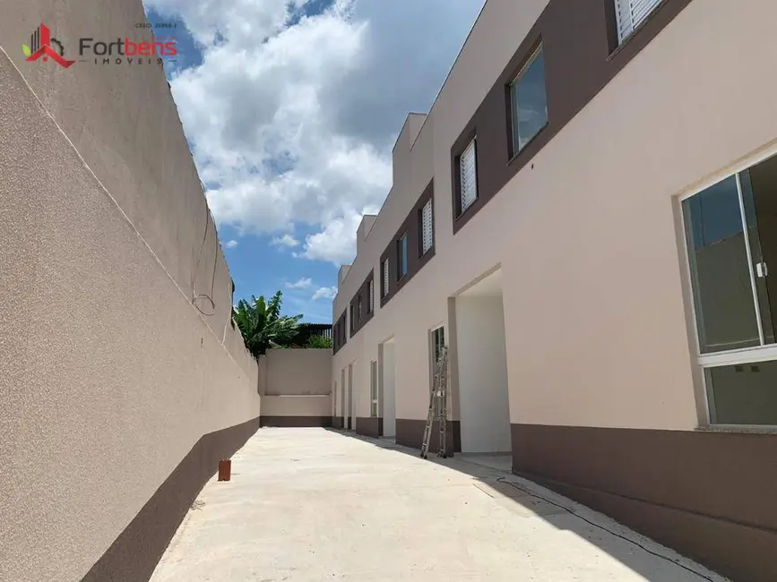 Foto 6 de Sobrado com 2 quartos à venda, 88m2 em Estância Lago Azul, Franco Da Rocha - SP