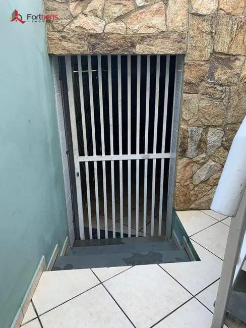 Foto 4 de Sobrado com 3 quartos à venda, 240m2 em Laranjeiras, Caieiras - SP