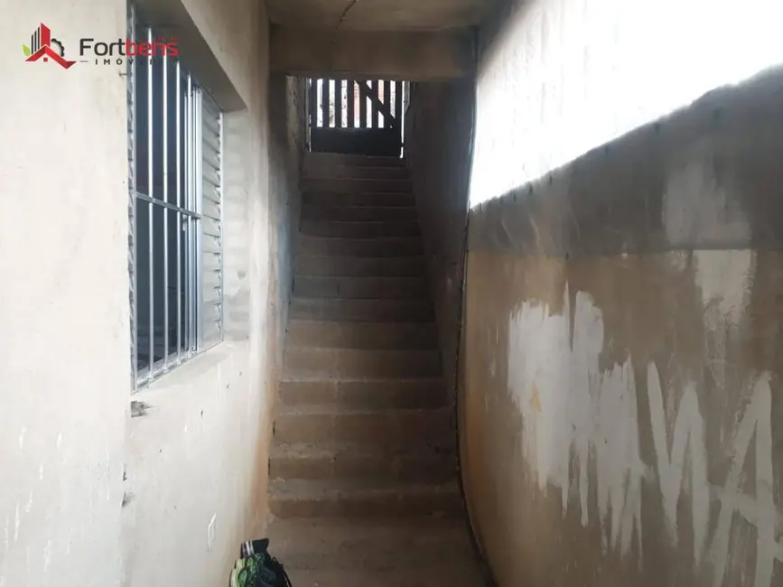 Casa com 5 quartos à venda e para alugar, 125m2 em Serpa, Caieiras - SP - imagem 7 Foto 7 de Casa com 5 quartos à venda e para alugar, 125m2 em Serpa, Caieiras - SP