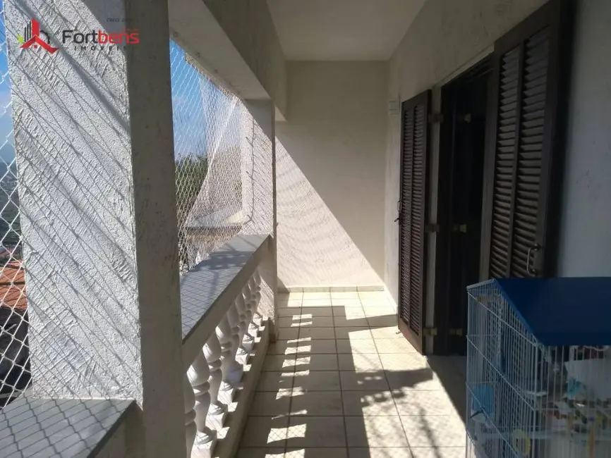 Foto 7 de Sobrado com 3 quartos à venda, 276m2 em Serpa, Caieiras - SP