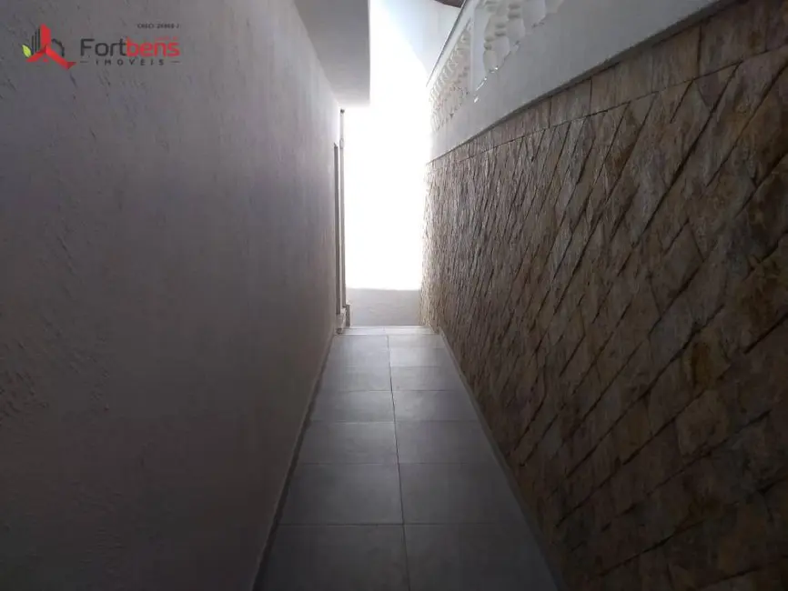 Foto 9 de Sobrado com 3 quartos à venda, 276m2 em Serpa, Caieiras - SP