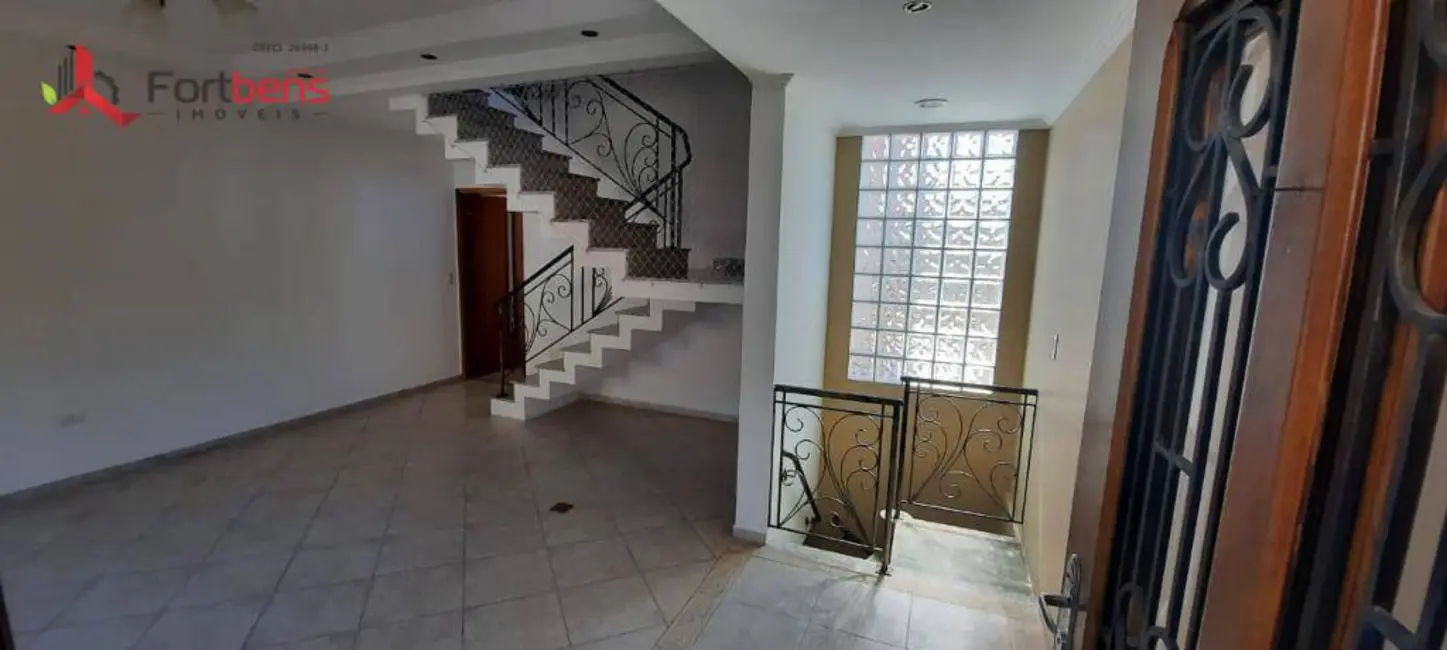 Foto 5 de Sobrado com 3 quartos à venda, 126m2 em Região Central, Caieiras - SP