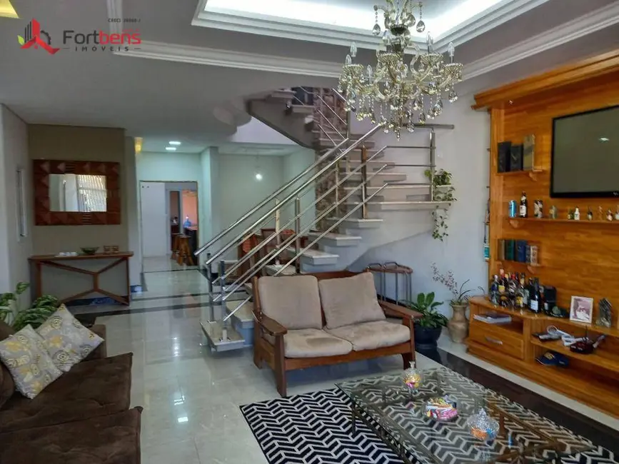 Foto 9 de Sobrado com 2 quartos à venda, 171m2 em Villa Verde, Franco Da Rocha - SP