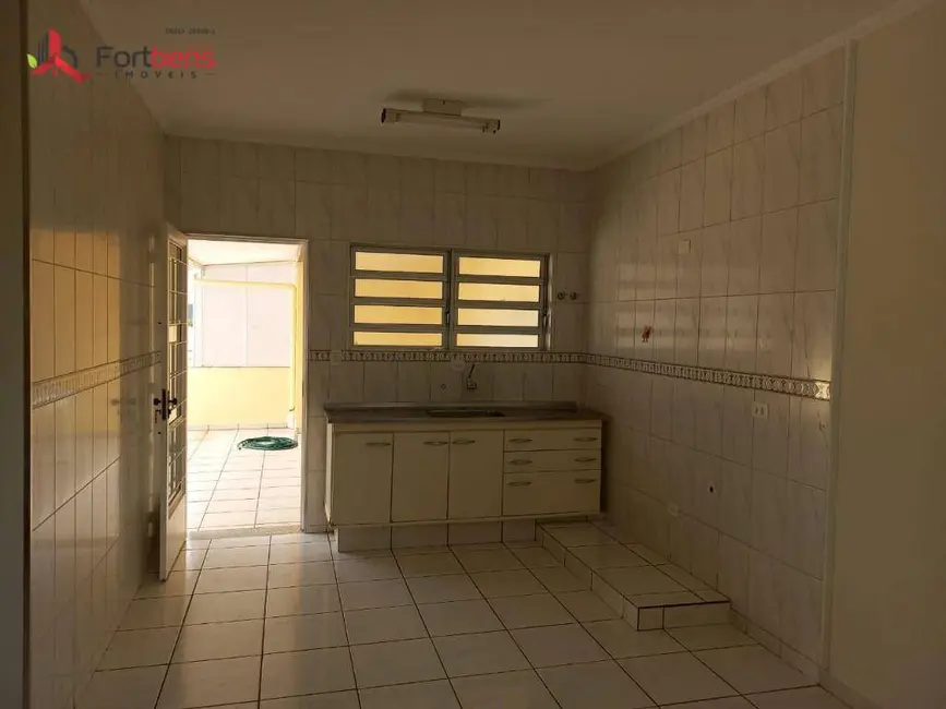 Foto 23 de Casa para alugar, 180m2 em Região Central, Caieiras - SP