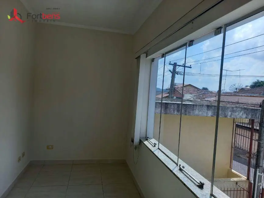 Casa para alugar, 180m2 em Região Central, Caieiras - SP - imagem 5 Foto 5 de Casa para alugar, 180m2 em Região Central, Caieiras - SP