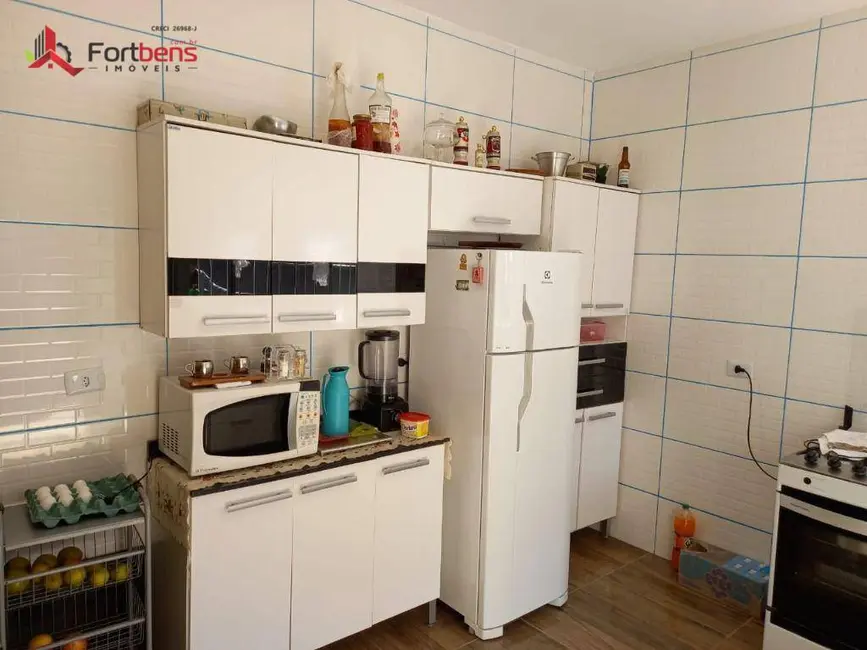 Casa com 2 quartos à venda, 300m2 em Jardim Alegria, Francisco Morato - SP - imagem 9 Foto 9 de Casa com 2 quartos à venda, 300m2 em Jardim Alegria, Francisco Morato - SP