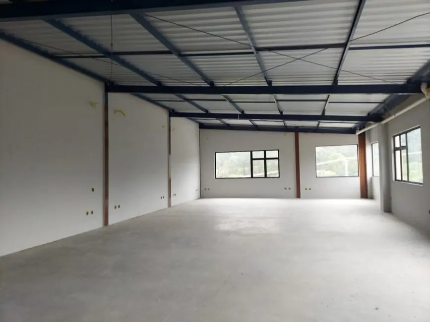 Foto 1 de Sala Comercial para alugar, 170m2 em Laranjeiras, Caieiras - SP
