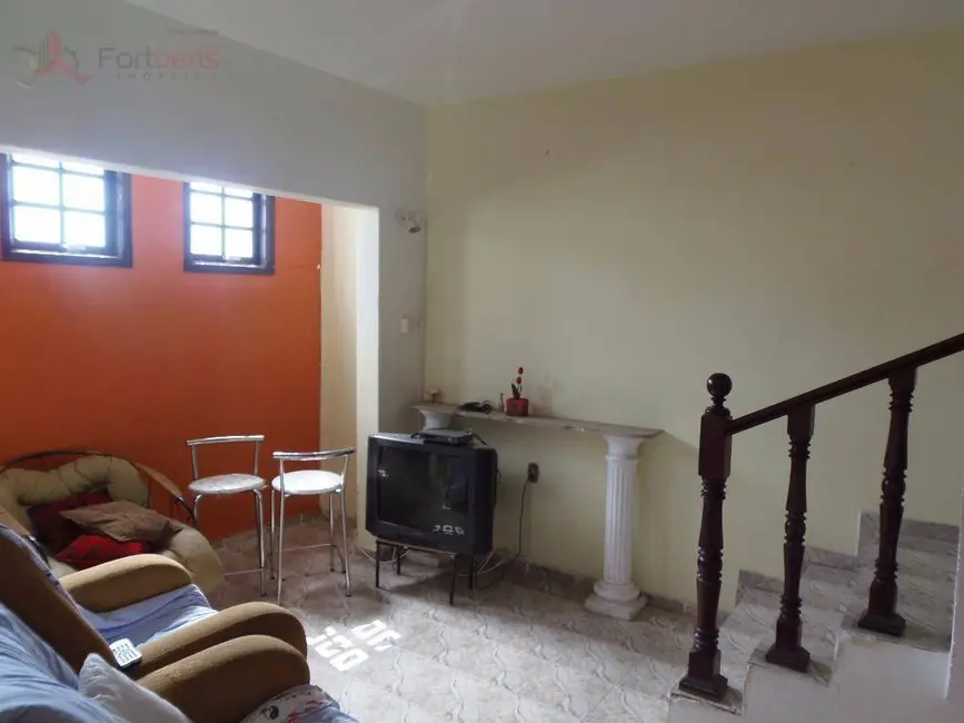 Foto 9 de Casa com 4 quartos à venda, 230m2 em Região Central, Caieiras - SP