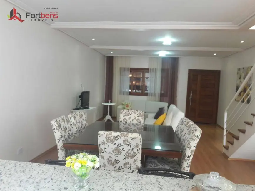 Foto 4 de Sobrado com 2 quartos à venda, 210m2 em Serpa, Caieiras - SP