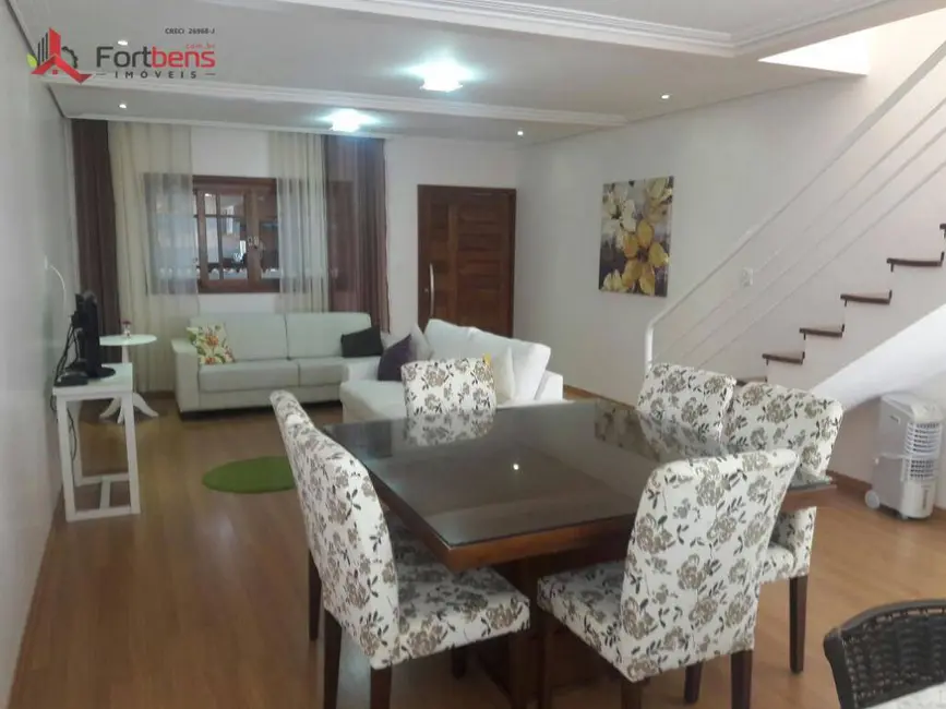 Foto 3 de Sobrado com 2 quartos à venda, 210m2 em Serpa, Caieiras - SP