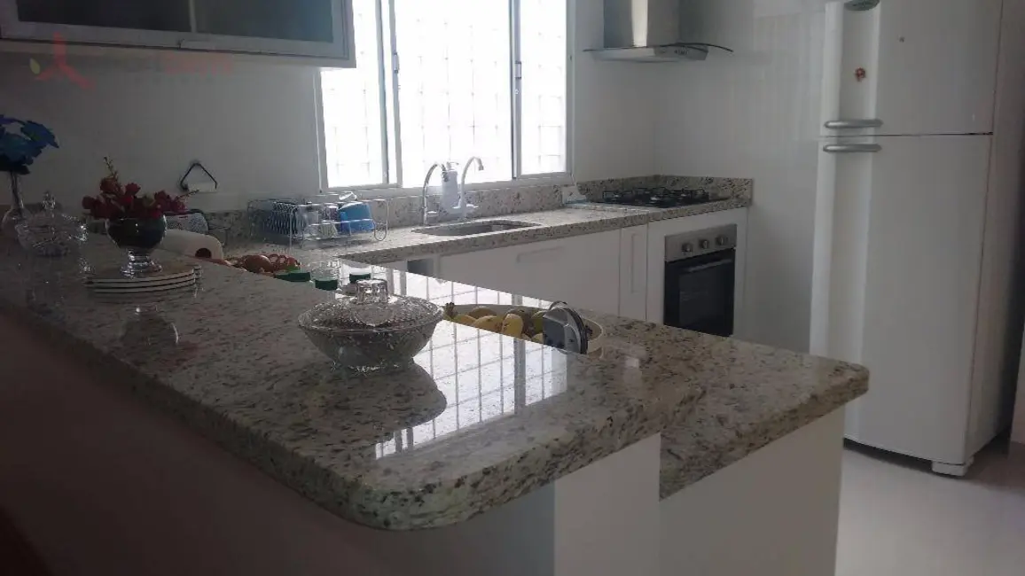 Foto 7 de Sobrado com 2 quartos à venda, 210m2 em Serpa, Caieiras - SP