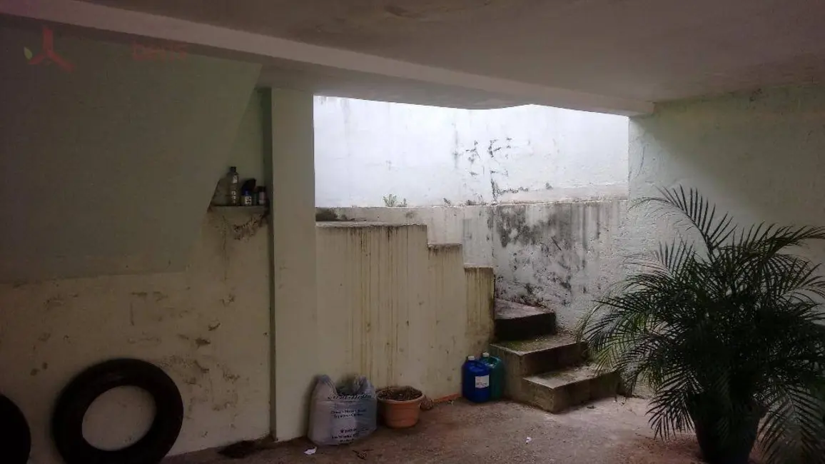 Foto 6 de Casa com 3 quartos à venda, 380m2 em Vila Fanton, São Paulo - SP