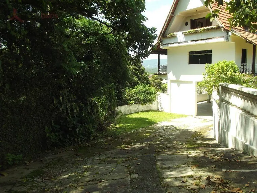Foto 3 de Sobrado com 4 quartos à venda, 840m2 em Serpa, Caieiras - SP