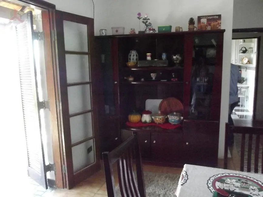 Foto 9 de Sobrado com 4 quartos à venda, 840m2 em Serpa, Caieiras - SP
