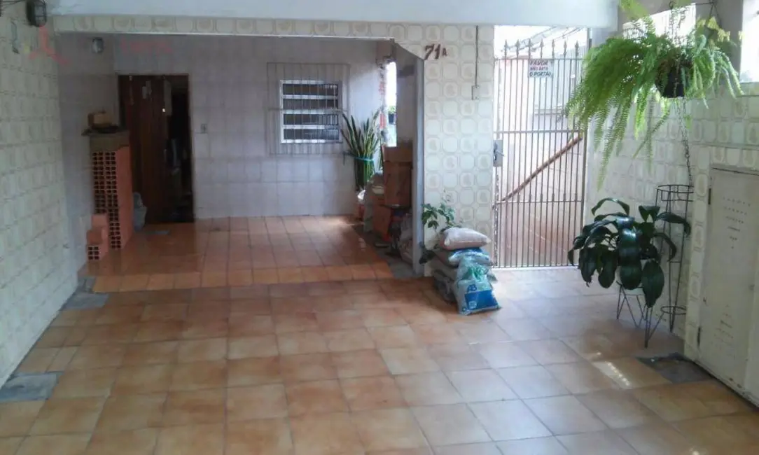 Casa com 2 quartos à venda, 244m2 em Vila Picinin, São Paulo - SP - imagem 2 Foto 2 de Casa com 2 quartos à venda, 244m2 em Vila Picinin, São Paulo - SP