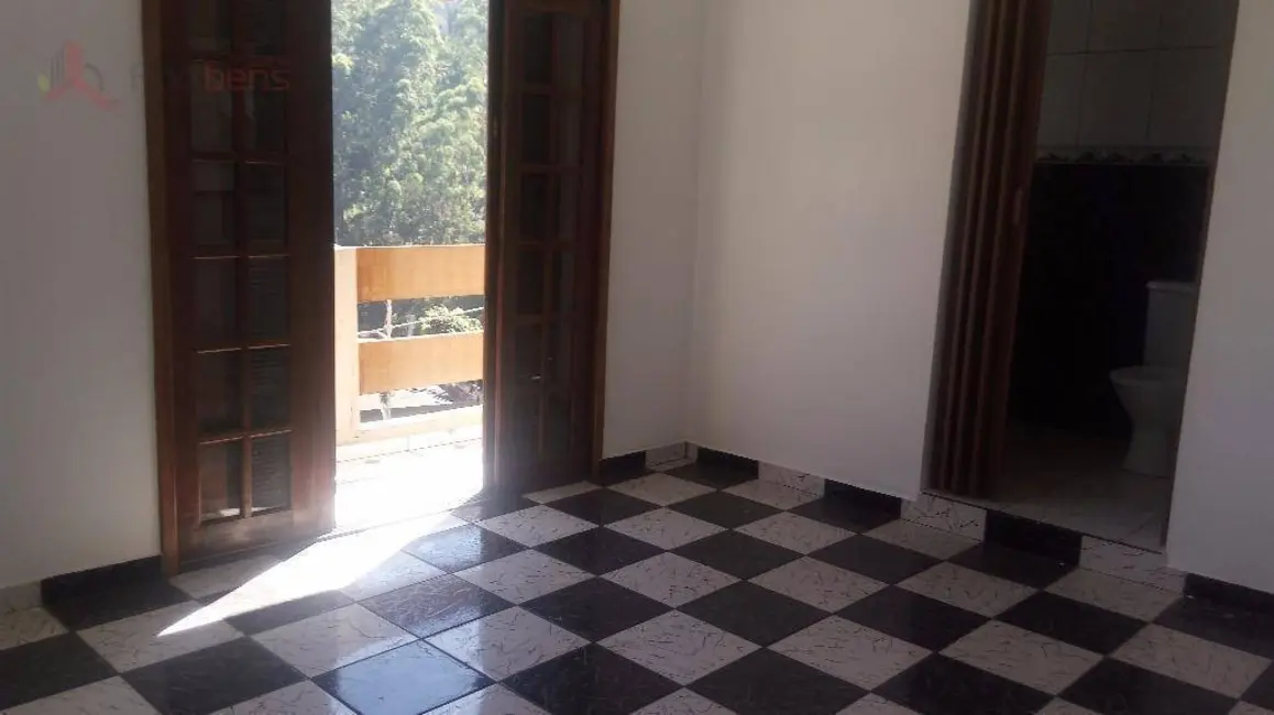 Foto 8 de Sobrado com 7 quartos à venda, 175m2 em Vera Tereza, Caieiras - SP