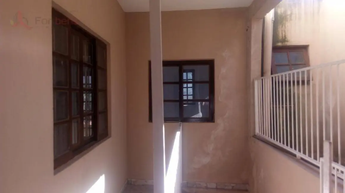 Foto 3 de Sobrado com 7 quartos à venda, 175m2 em Vera Tereza, Caieiras - SP