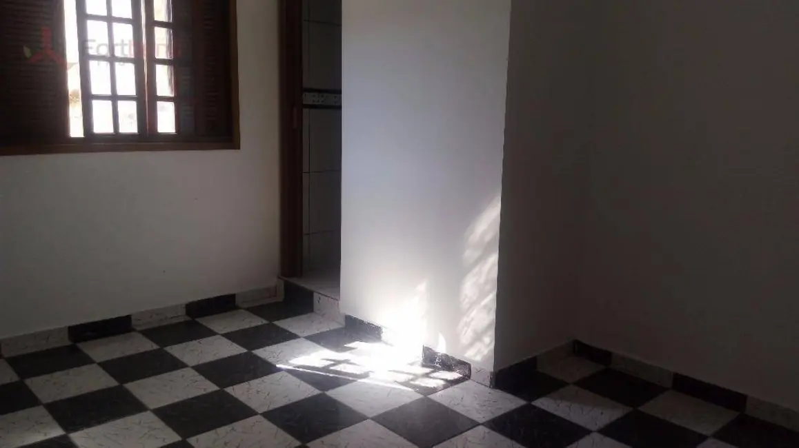 Foto 7 de Sobrado com 7 quartos à venda, 175m2 em Vera Tereza, Caieiras - SP