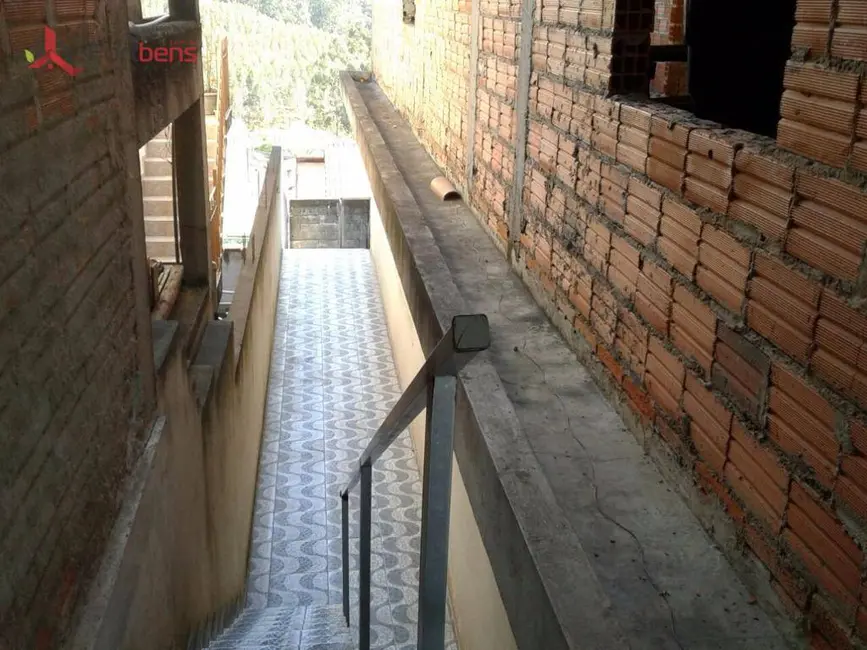 Foto 5 de Sobrado com 3 quartos à venda, 150m2 em Laranjeiras, Caieiras - SP