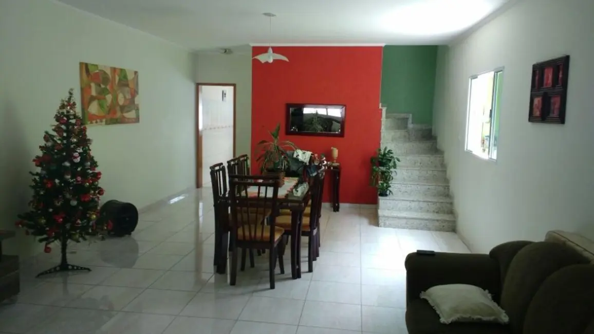 Foto 2 de Sobrado com 3 quartos à venda, 160m2 em Laranjeiras, Caieiras - SP