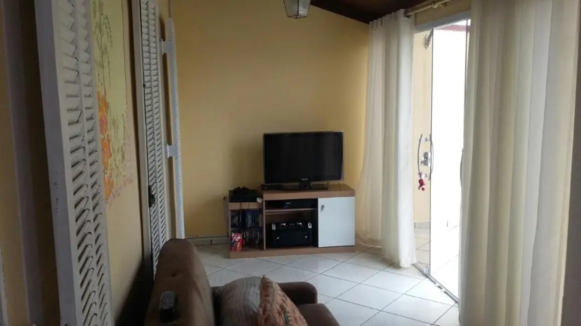 Foto 4 de Casa com 2 quartos à venda, 160m2 em Nova Era, Caieiras - SP