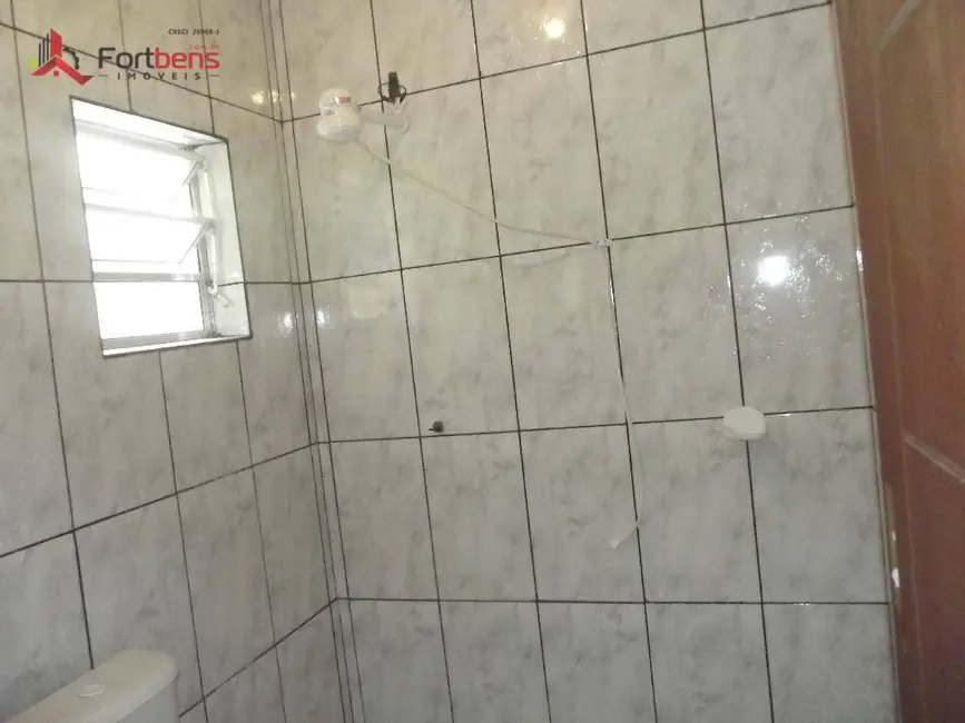 Casa com 1 quarto à venda e para alugar, 35m2 em Franco Da Rocha - SP - imagem 7 Foto 7 de Casa com 1 quarto à venda e para alugar, 35m2 em Franco Da Rocha - SP