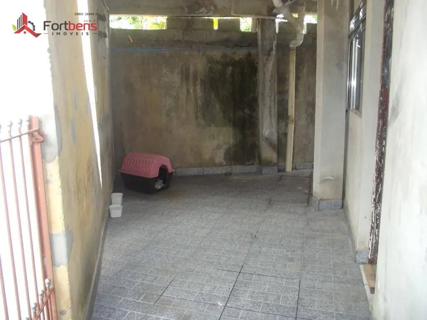 Casa com 1 quarto à venda e para alugar, 35m2 em Franco Da Rocha - SP - imagem 9 Foto 9 de Casa com 1 quarto à venda e para alugar, 35m2 em Franco Da Rocha - SP