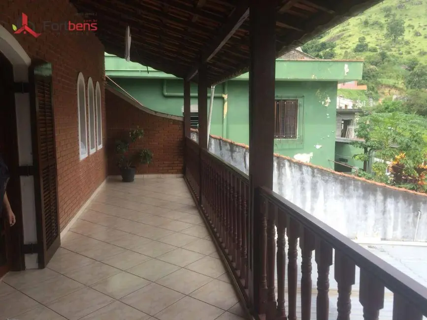 Foto 2 de Casa com 2 quartos à venda, 203m2 em Laranjeiras, Caieiras - SP