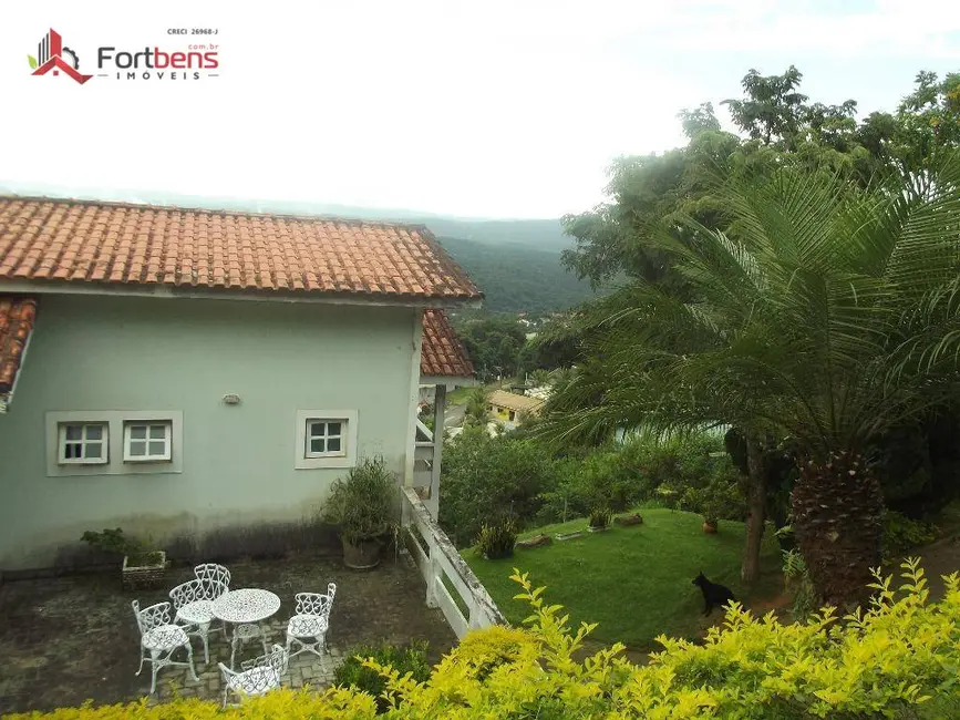 Sobrado com 4 quartos à venda, 1662m2 em Alpes de Caieiras, Caieiras - SP - imagem 6 Foto 6 de Sobrado com 4 quartos à venda, 1662m2 em Alpes de Caieiras, Caieiras - SP