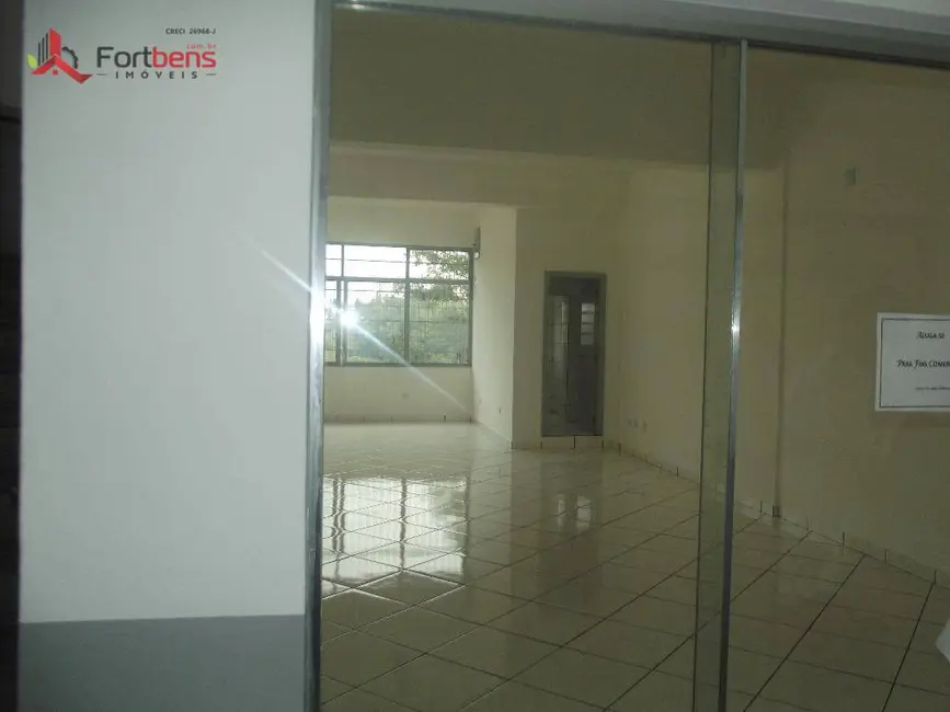 Sala Comercial para alugar, 120m2 em Laranjeiras, Caieiras - SP - imagem 4 Foto 4 de Sala Comercial para alugar, 120m2 em Laranjeiras, Caieiras - SP