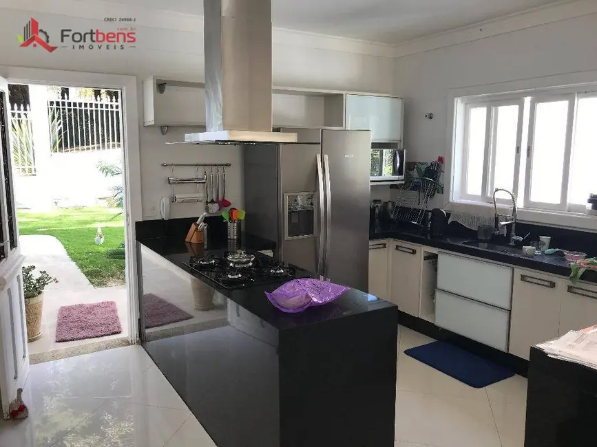 Foto 8 de Sobrado com 6 quartos à venda, 1150m2 em Mairipora - SP