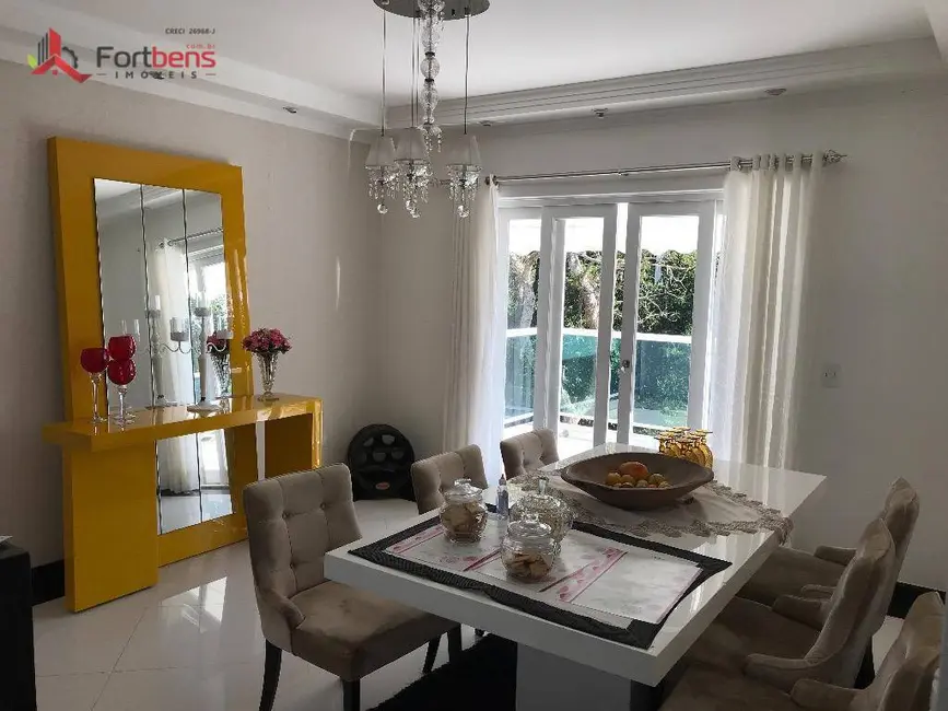 Foto 6 de Sobrado com 6 quartos à venda, 1150m2 em Mairipora - SP