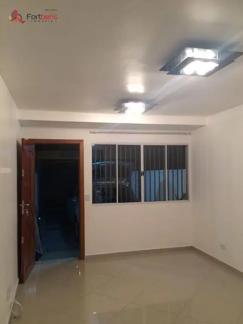 Foto 3 de Sobrado com 2 quartos à venda, 85m2 em Jardim Cláudia, São Paulo - SP