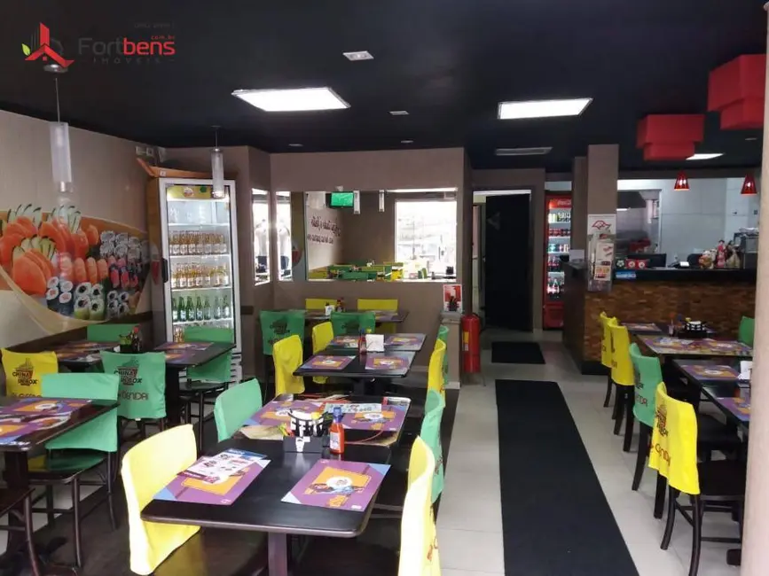 Foto 3 de Casa de Condomínio à venda e para alugar, 335m2 em City América, São Paulo - SP