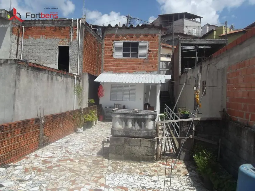 Casa com 2 quartos à venda, 125m2 em Serpa, Caieiras - SP - imagem 2 Foto 2 de Casa com 2 quartos à venda, 125m2 em Serpa, Caieiras - SP