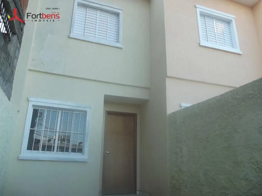 Sobrado com 2 quartos à venda, 300m2 em Jardim Alegria, Francisco Morato - SP - imagem 3 Foto 3 de Sobrado com 2 quartos à venda, 300m2 em Jardim Alegria, Francisco Morato - SP