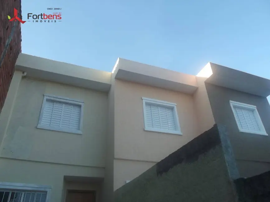 Sobrado com 2 quartos à venda, 300m2 em Jardim Alegria, Francisco Morato - SP - imagem 4 Foto 4 de Sobrado com 2 quartos à venda, 300m2 em Jardim Alegria, Francisco Morato - SP