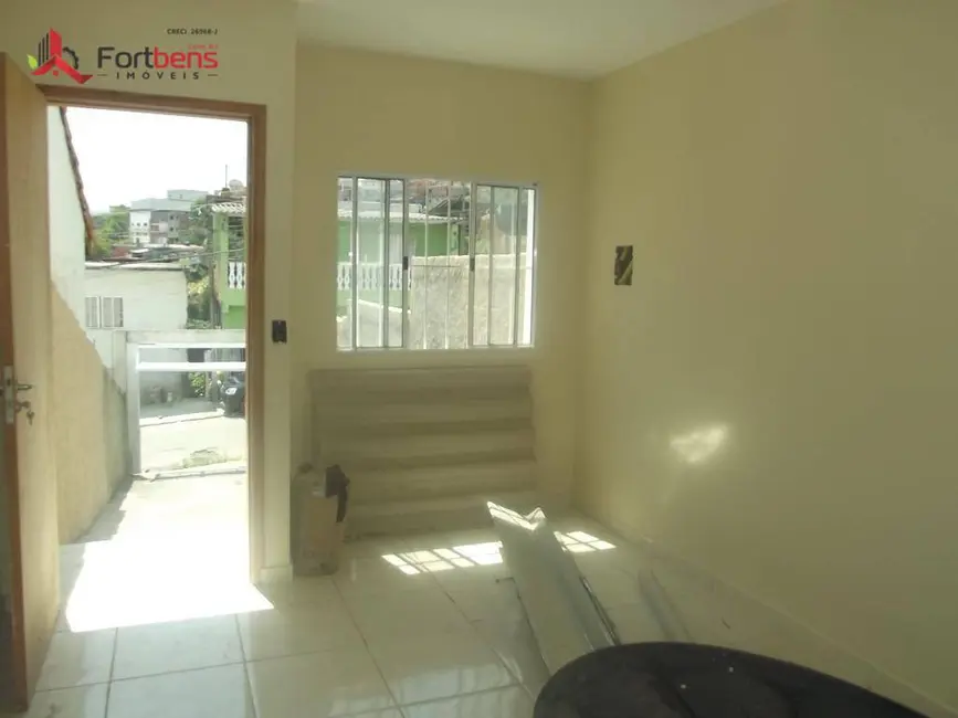 Sobrado com 2 quartos à venda, 300m2 em Jardim Alegria, Francisco Morato - SP - imagem 9 Foto 9 de Sobrado com 2 quartos à venda, 300m2 em Jardim Alegria, Francisco Morato - SP