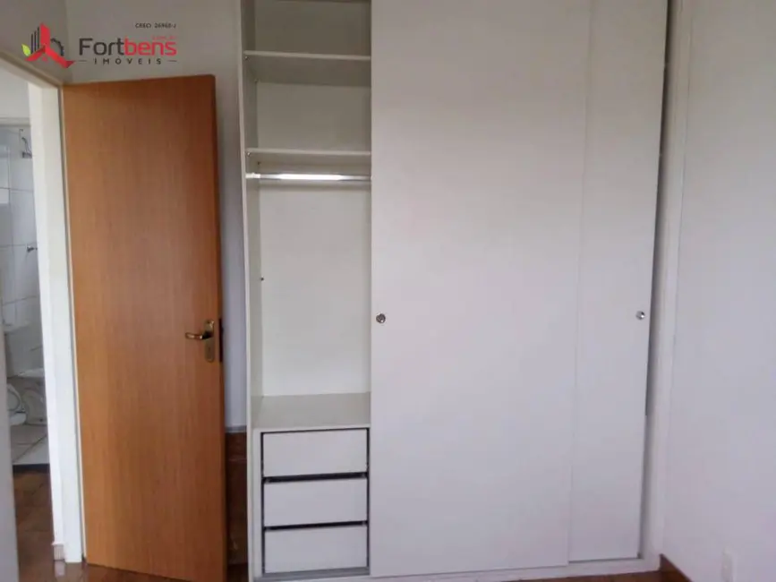 Apartamento com 2 quartos para alugar, 45m2 em Caxangá, Suzano - SP - imagem 6 Foto 6 de Apartamento com 2 quartos para alugar, 45m2 em Caxangá, Suzano - SP