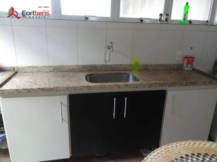 Casa com 2 quartos à venda, 300m2 em Jardim Alegria, Francisco Morato - SP - imagem 7 Foto 7 de Casa com 2 quartos à venda, 300m2 em Jardim Alegria, Francisco Morato - SP