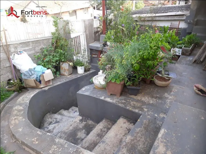 Foto 3 de Casa com 2 quartos à venda, 239m2 em São Paulo - SP