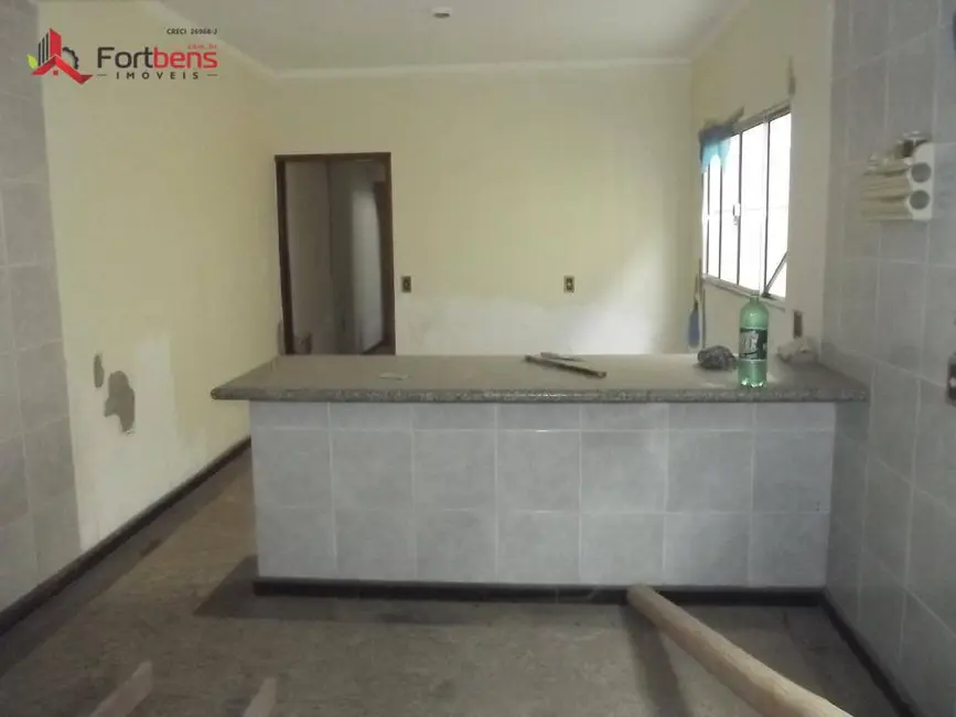 Foto 4 de Sobrado com 4 quartos à venda, 135m2 em Laranjeiras, Caieiras - SP