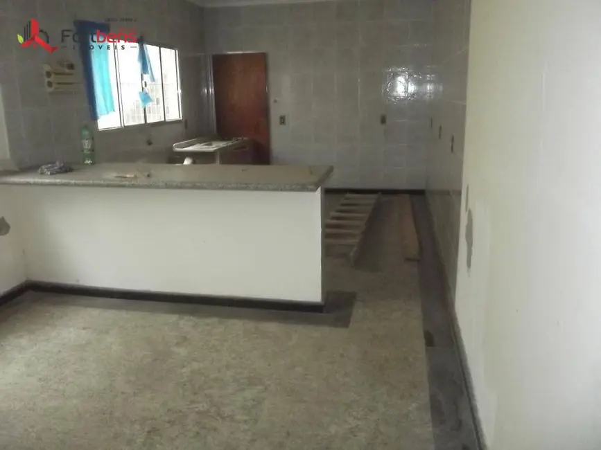 Foto 3 de Sobrado com 4 quartos à venda, 135m2 em Laranjeiras, Caieiras - SP