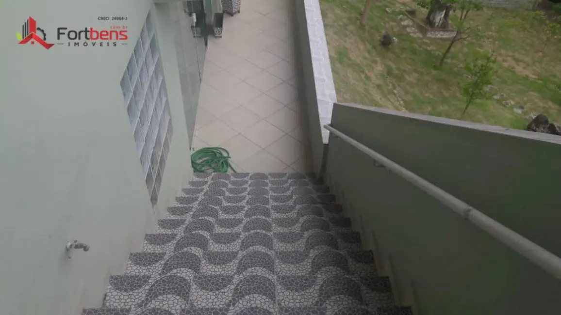 Foto 3 de Casa de Condomínio com 4 quartos à venda, 1450m2 em Mairipora - SP