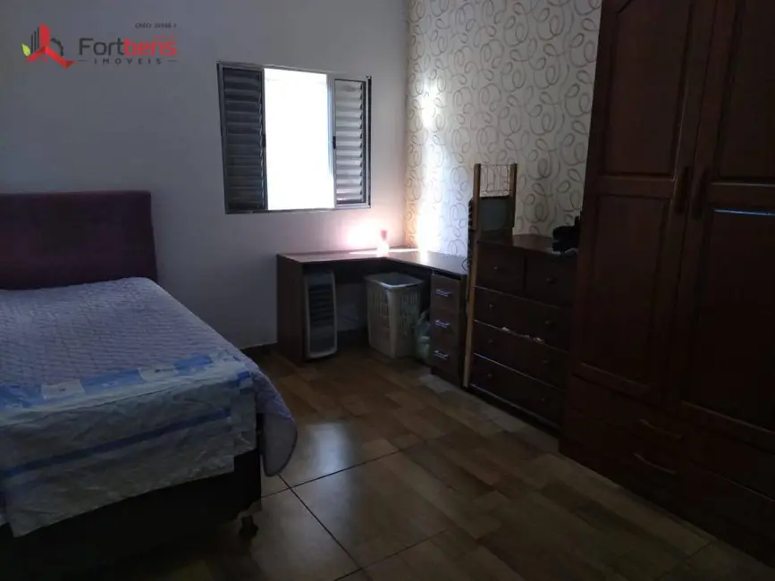 Foto 8 de Casa com 1 quarto à venda, 150m2 em Serpa, Caieiras - SP