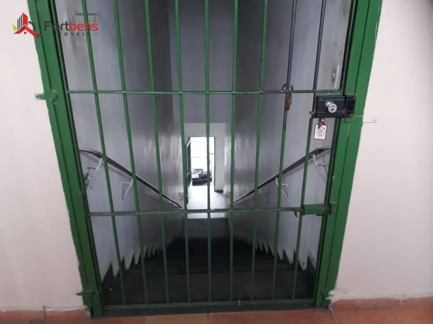 Foto 2 de Sala Comercial para alugar, 40m2 em Vila Fanton, São Paulo - SP