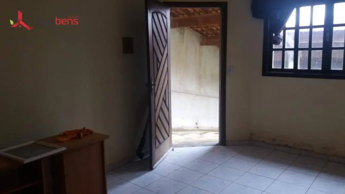 Foto 2 de Casa com 2 quartos à venda, 297m2 em Vera Tereza, Caieiras - SP