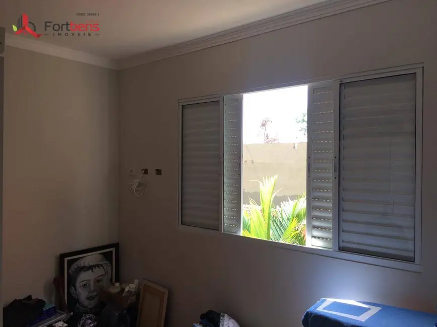 Sobrado com 3 quartos à venda, 129m2 em Laranjeiras, Caieiras - SP - imagem 8 Foto 8 de Sobrado com 3 quartos à venda, 129m2 em Laranjeiras, Caieiras - SP