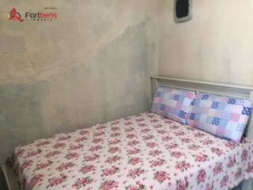 Casa com 1 quarto à venda, 200m2 em Jardim Constância, Francisco Morato - SP - imagem 7 Foto 7 de Casa com 1 quarto à venda, 200m2 em Jardim Constância, Francisco Morato - SP