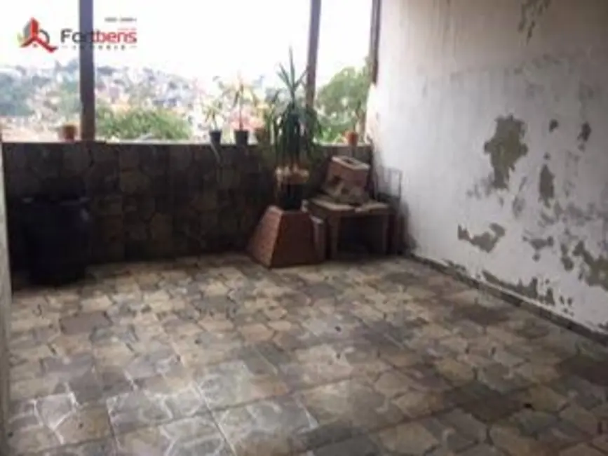 Casa com 2 quartos à venda, 125m2 em Jardim Nova Esperança, Francisco Morato - SP - imagem 4 Foto 4 de Casa com 2 quartos à venda, 125m2 em Jardim Nova Esperança, Francisco Morato - SP